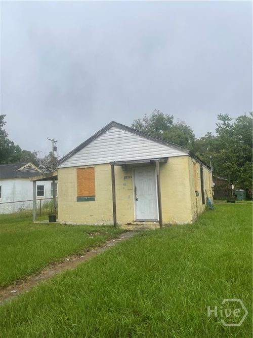 920 Crosby St, Savannah, GA, 31415-5246 | Card Image