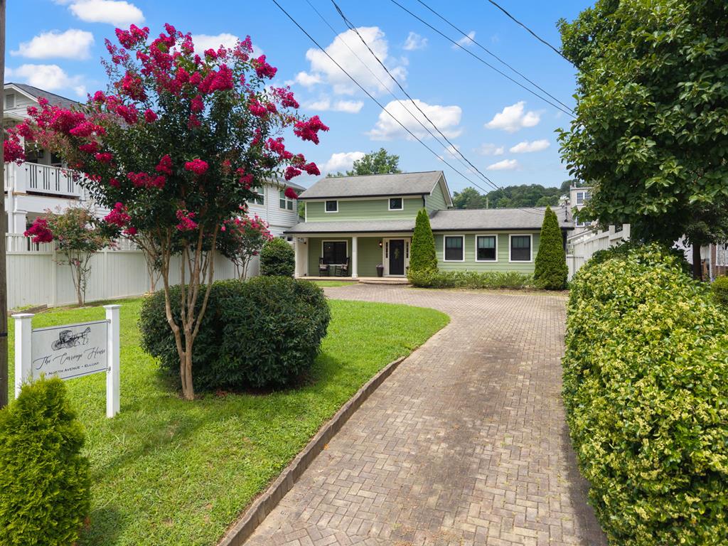 41 North Ave, Ellijay, GA 30540