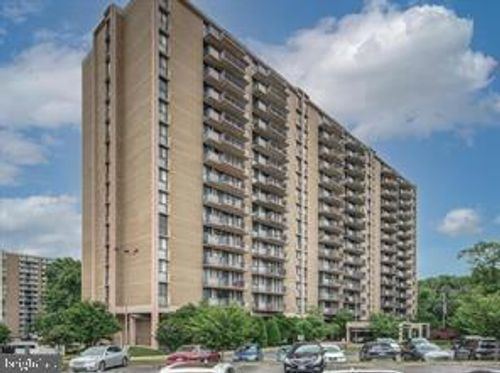 apt-611-6100 Westchester Park Dr, COLLEGE PARK, MD, 20740-2846 | Card Image