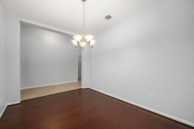 1996 Honey Meadow Ln, House other with 4 bedrooms, 3 bathrooms and 2 parking in Pearland TX | Image 19