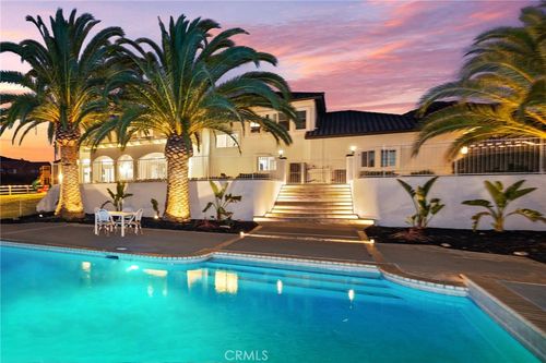 34105 Stage Rd, Temecula, CA, 92592-8107 | Card Image