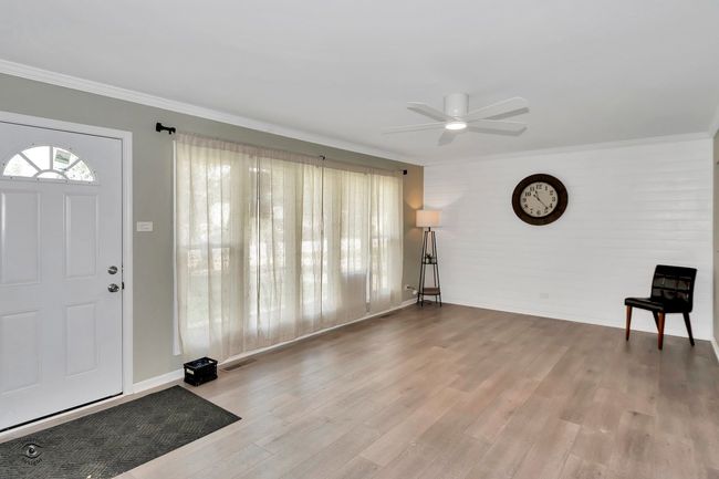 Generous room sizes. | Image 5