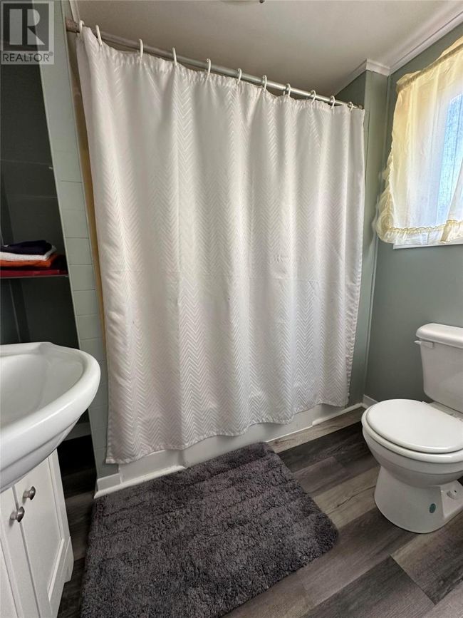 5 Marsh Rd, House other with 4 bedrooms, 2 bathrooms and null parking in Conception Harbour NL | Image 8