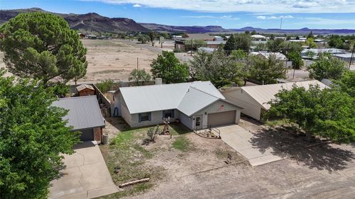 213 E Circle C Ave, Fort Davis, TX, 79734 | Card Image