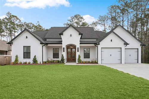 420 Belle Pointe Dr, Madisonville, LA, 70447-3161 | Card Image