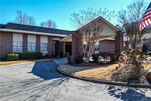apt-c220-475 Mount Vernon Hwy Ne, Sandy Springs, GA, 30328-4170 | Card Image