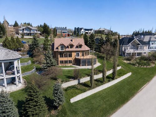 39 Slopes Grove Sw, Calgary, AB, T3H3Y6 | Card Image