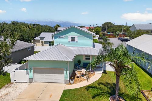 27 W White St, St Augustine, FL, 32080 | Card Image