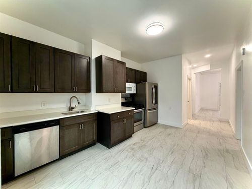 apt-2-116 Grace St, Jersey City, NJ, 07307-5152 | Card Image