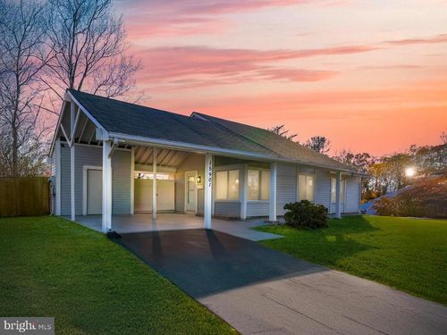 15901 Perkins Ln, BOWIE, MD, 20716-1645 | Card Image