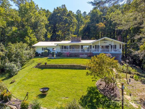 603 Hemlock Hills Dr, Franklin, NC, 28734-0227 | Card Image