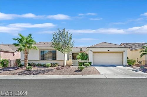 2581 Evansville Ave, Henderson, NV, 89052-6557 | Card Image