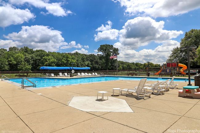 APT-2 - 30 Montego Colony, Condo with 1 bedrooms, 1 bathrooms and 2 parking in Fox Lake IL | Image 11