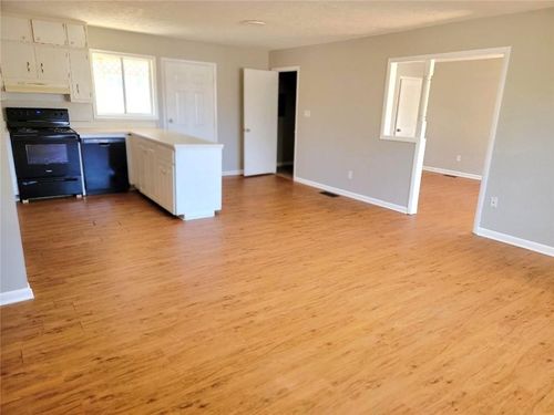 4042 Jodeco Rd, McDonough, GA, 30253-5424 | Card Image