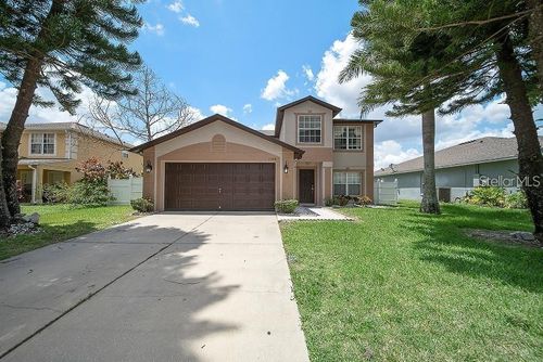 3304 Amberley Park Cir, KISSIMMEE, FL, 34743-6058 | Card Image