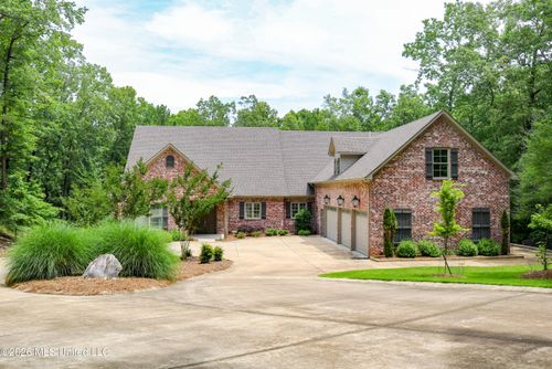 3010 Highlands Cir, Oxford, MS, 38655-6207 | Card Image