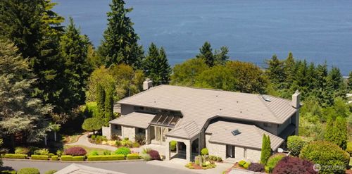 6411 View St Ne, Tacoma, WA, 98422-1362 | Card Image