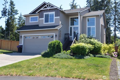 1314 Sunrise Estate Pl, Camano Island, WA, 98282-8878 | Card Image