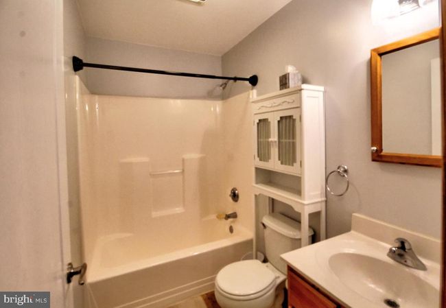 308 Mallard Dr, House other with 4 bedrooms, 3 bathrooms and null parking in BASYE VA | Image 15
