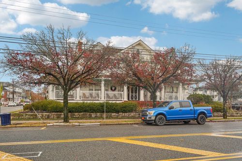 3008 Atlantic Ave, Wildwood, NJ, 08260-4910 | Card Image