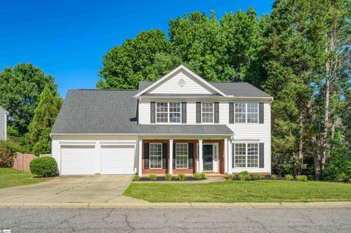 8 Stapleford Park Dr, Greenville, SC, 29607-6063 | Card Image