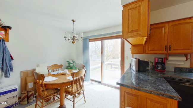 2118 11 Th Ave Sw, House other with 3 bedrooms, 3 bathrooms and null parking in Devils Lake ND | Image 7
