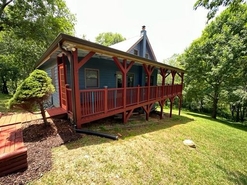 124 Winterplace Ln, Independence, VA, 24348-4594 | Card Image