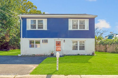 704 Mount Pl, Point Pleasant Boro, NJ, 08742-4536 | Card Image