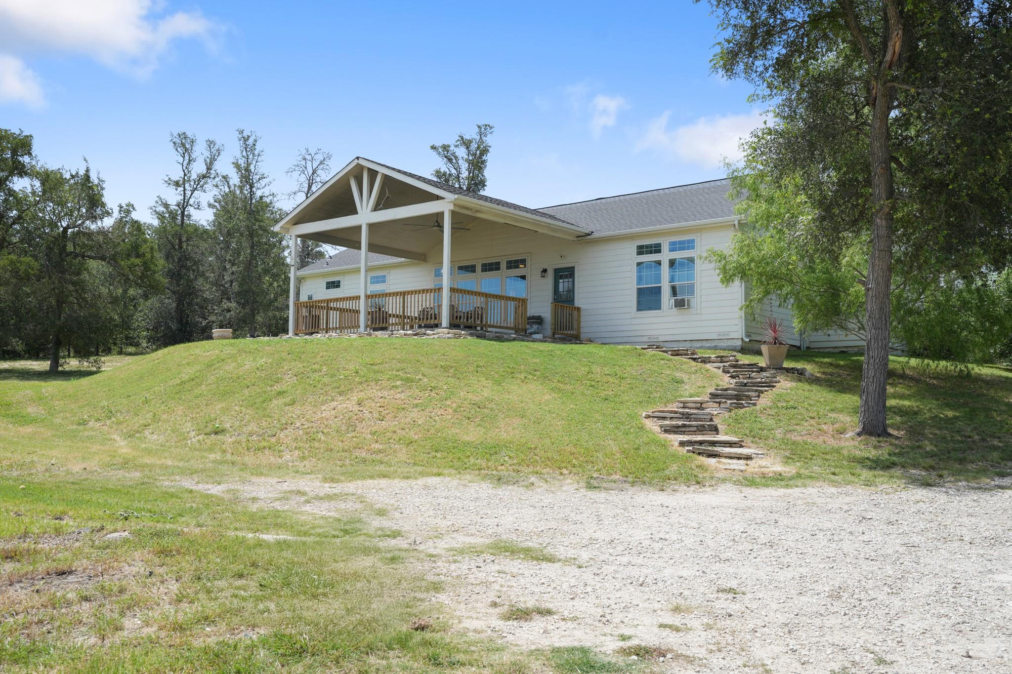 Residential in Del Valle