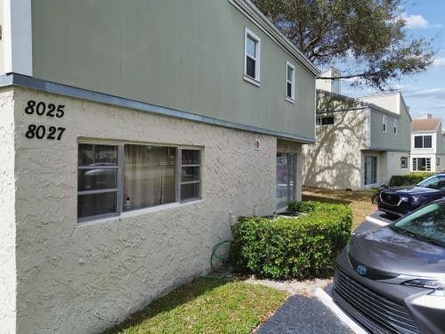 a4-8027 Lagos De Campo Blvd, Tamarac, FL, 33321-3862 | Card Image