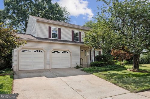 5413 Tree Line Dr, CENTREVILLE, VA, 20120-1676 | Card Image