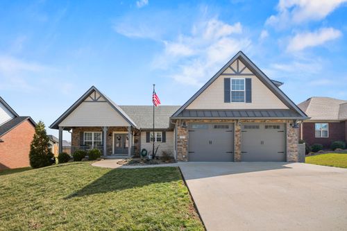 537 Breezewood Cir, Richmond, KY, 40475-1679 | Card Image