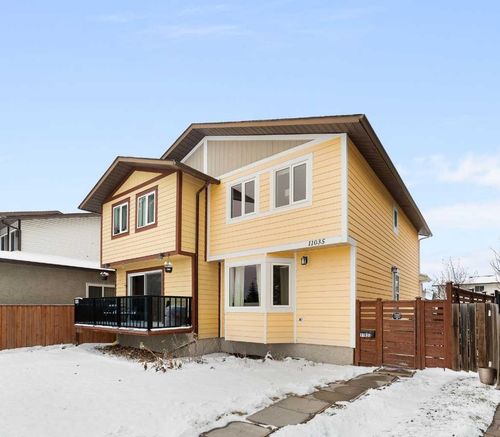 11035 Oakfield Dr Sw, Calgary, AB, T2W3H3 | Card Image