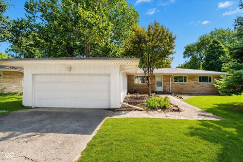 10207 Carrollton Ave, Carmel, IN, 46280-1725 | Card Image