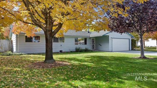 11327 W Gila Dr, Kuna, ID, 83634-2678 | Card Image