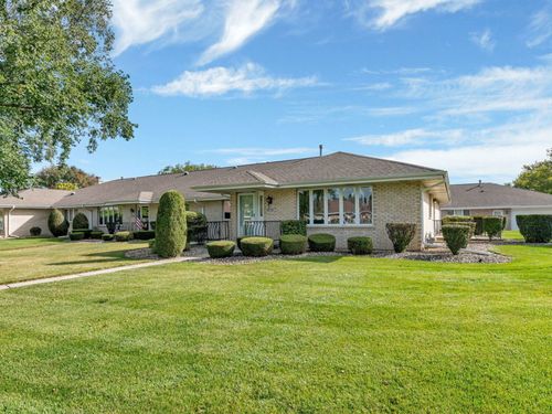 73-18233 Michigan Ct, Orland Park, IL, 60467-8833 | Card Image