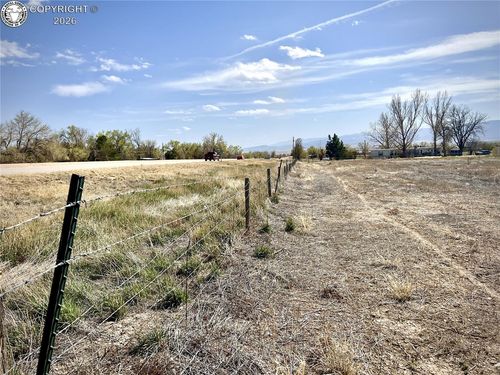 15941 State Highway 115, Penrose, CO, 81240-8909 | Card Image