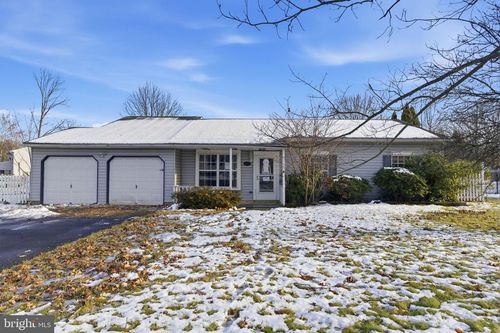 1997 Brook Ln, Jamison, PA, 18929-1322 | Card Image