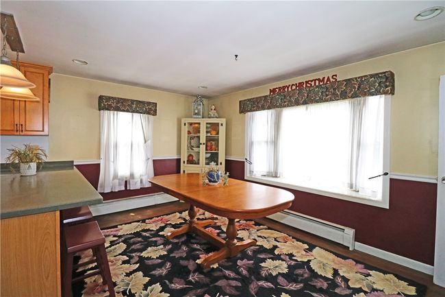 23 Sherman Ln, House other with 6 bedrooms, 3 bathrooms and 6 parking in Middletown RI | Image 17