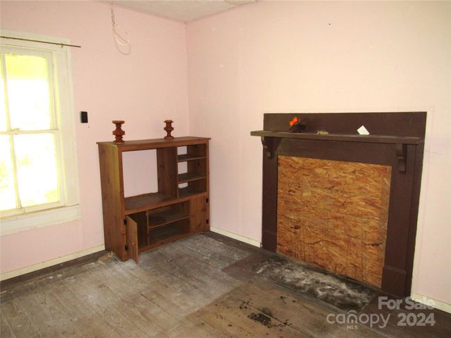 664 Woodfin Rd, House other with 2 bedrooms, 1 bathrooms and null parking in Sylva NC | Image 22