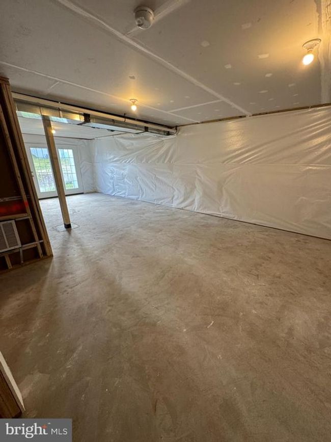 21 Scrub Pine Ct, Townhouse with 3 bedrooms, 3 bathrooms and null parking in BUNKER HILL WV | Image 15