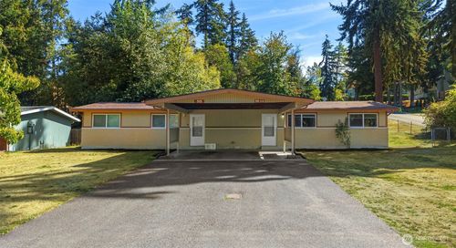 515 Roe St, Steilacoom, WA, 98388-2819 | Card Image