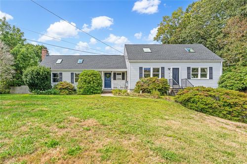 22 Colonial Dr, Westerly, RI, 02891-2545 | Card Image