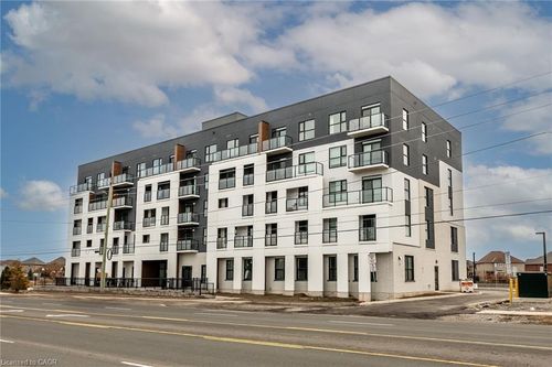 403-1936 Rymal Rd E, Hannon, ON, L0R1P0 | Card Image