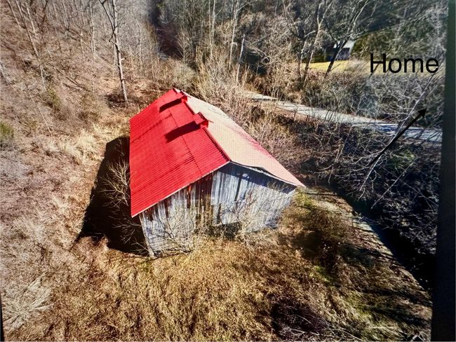 Barn - house is to the right. shed can be seen | Image 24