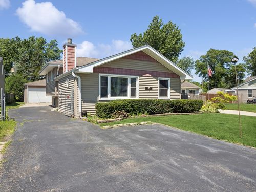 4006 Liberty Boulevard, Westmont, IL, 60559 | Card Image