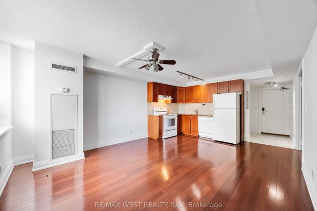 629 - 2737 Keele St, Condo with 1 bedrooms, 1 bathrooms and 1 parking in North York ON | Image 14