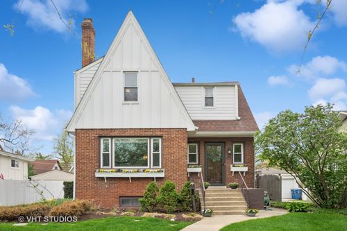 266 S Monterey Ave, Elmhurst, IL, 60126-3010 | Card Image