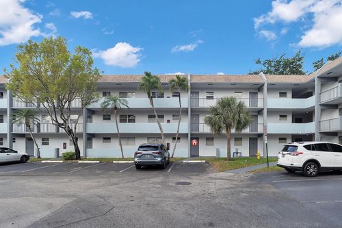 apt-a104-8351 Sands Point Blvd, Tamarac, FL, 33321-8541 | Card Image