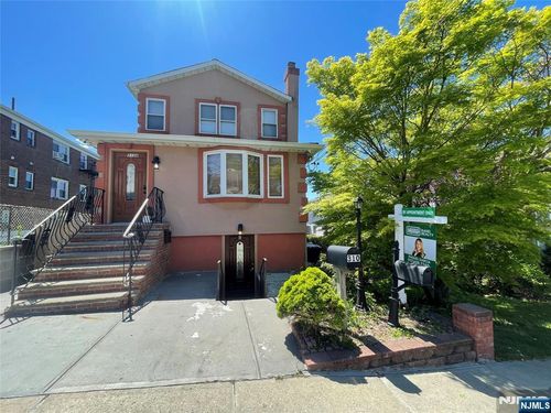 310 State Rt 5, Fort Lee, NJ, 07024 | Card Image